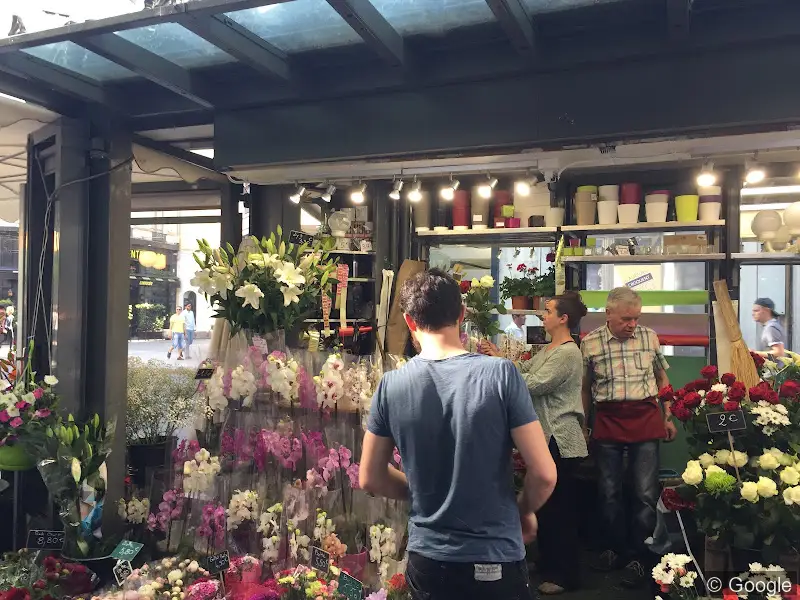 Photo 2 de République Fleurs, fleuriste à Lyon